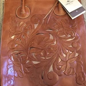 Leather tote bag